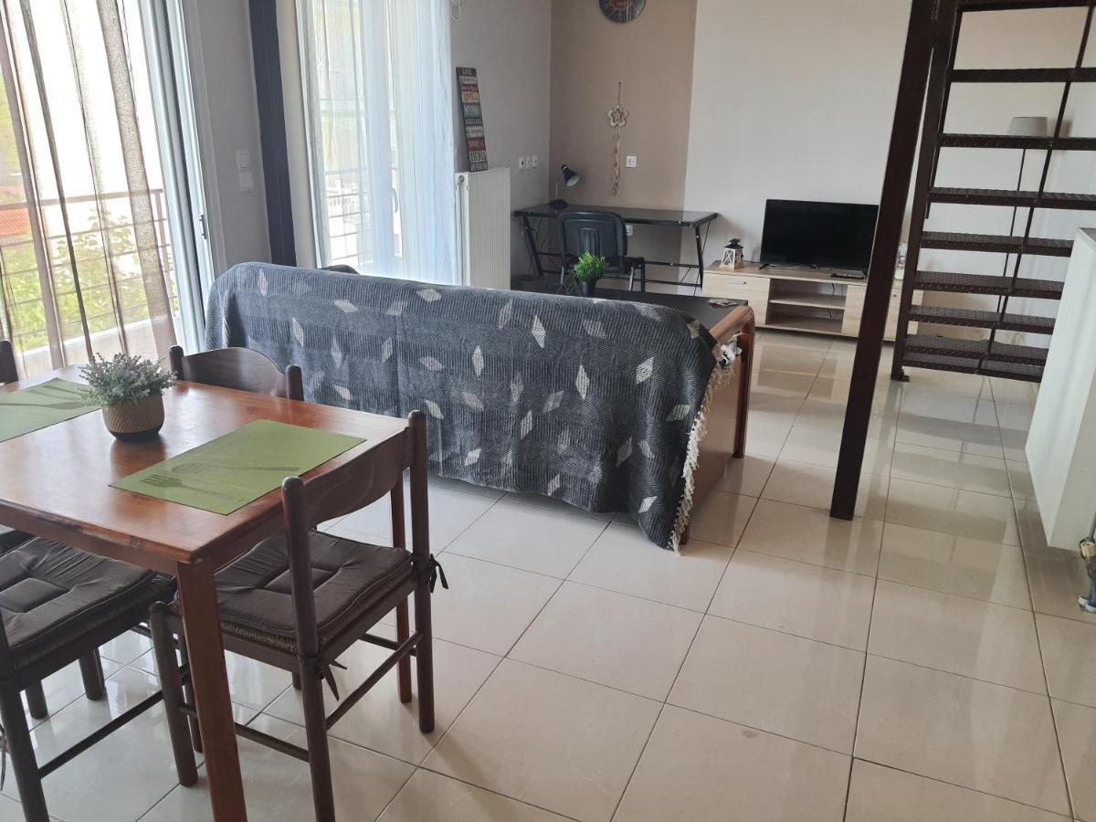 Seaside Beach Apartment Kalamata Bagian luar foto